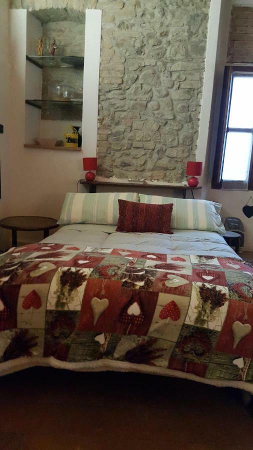 La Torretta - Cerreto Grue Bed & Breakfast Sarezzano Екстериор снимка